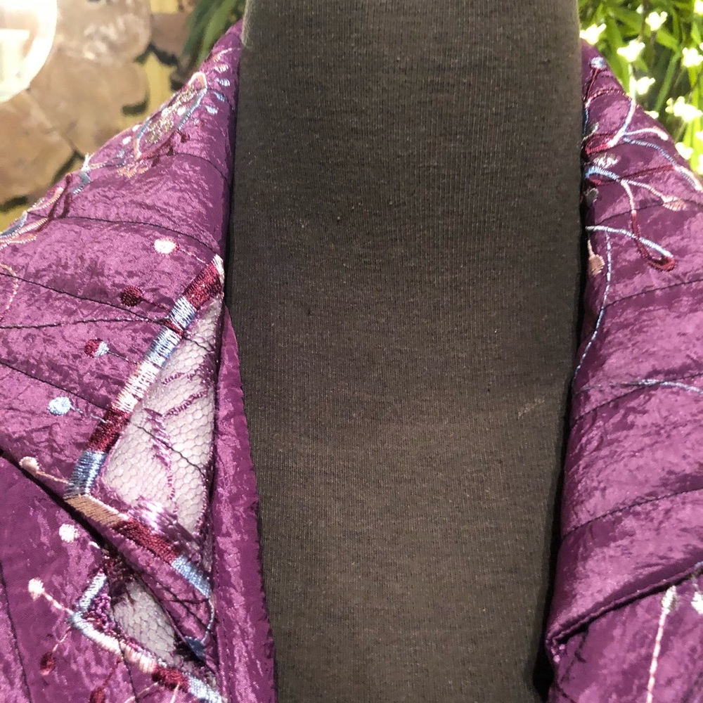 Skirt suit - Picture 4 of 8